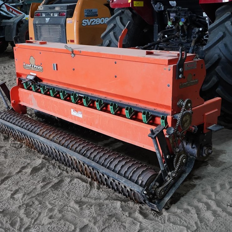 LAND PRIDE APS1586
