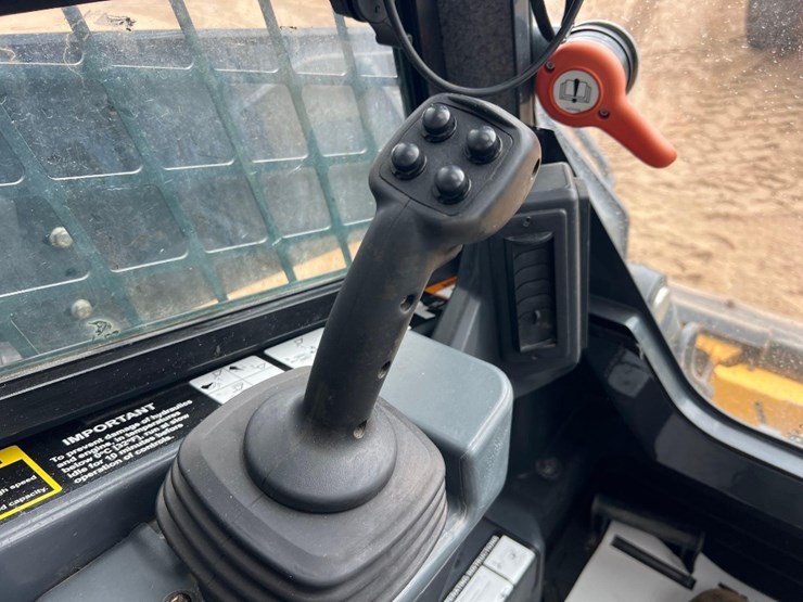 deere-333g-image-29
