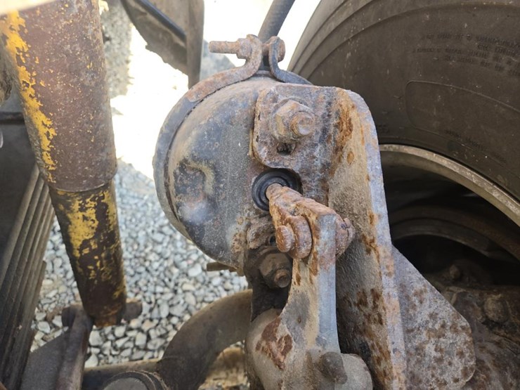 1997-mack-cl700-image-33