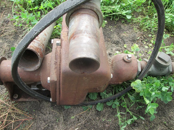 #5062-•-used-water-pump-image-4