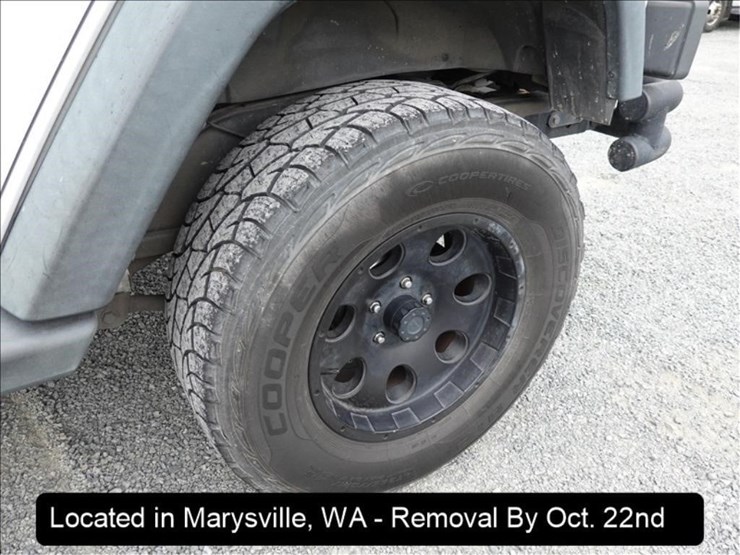2013-jeep-wrangler-sport-image-22