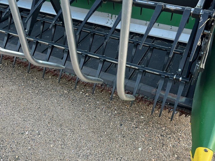 john-deere-645-image-12