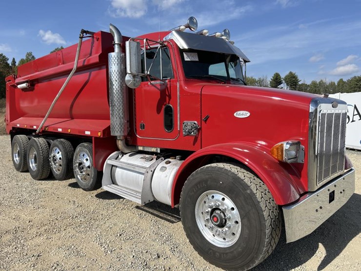 2002-peterbilt-357-image-7