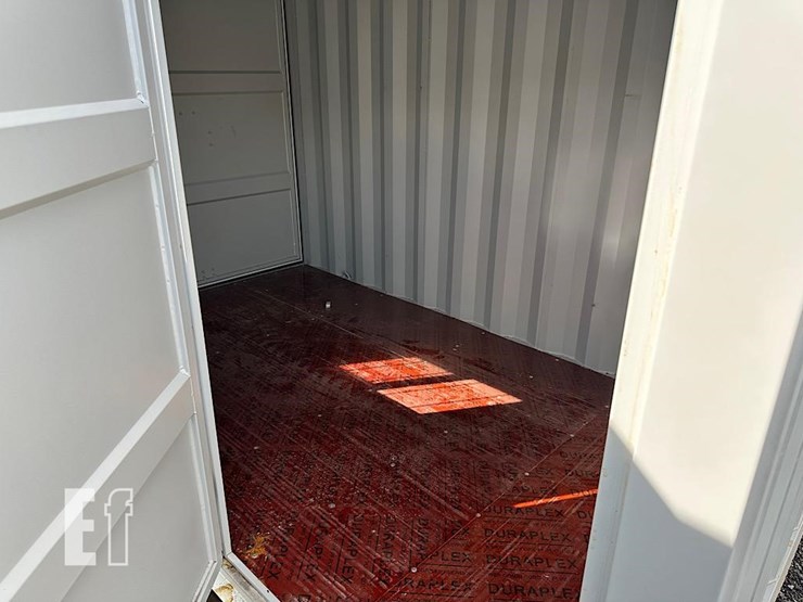 hurricane-6'x10'10"x81"-shipping-container-image-5