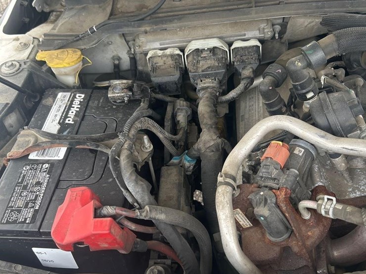 2015-ford-f350-sd-image-51
