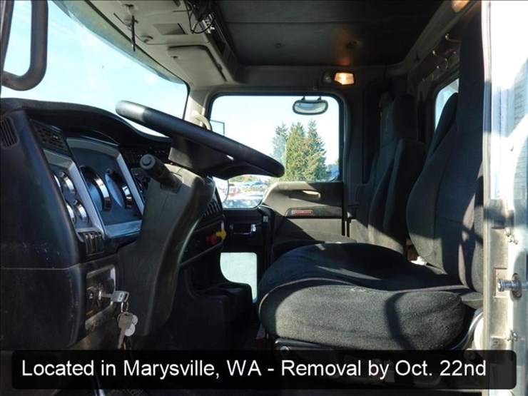 2008-kenworth-t800-image-23