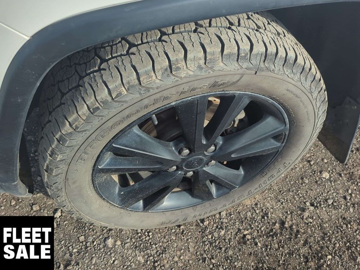 2014-jeep-grand-cherokee-image-28