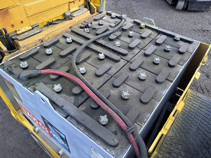 caterpillar-ec25ke-image-25
