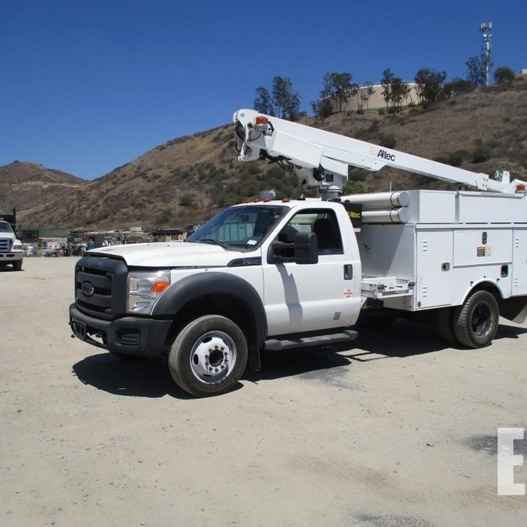 2012 FORD F450