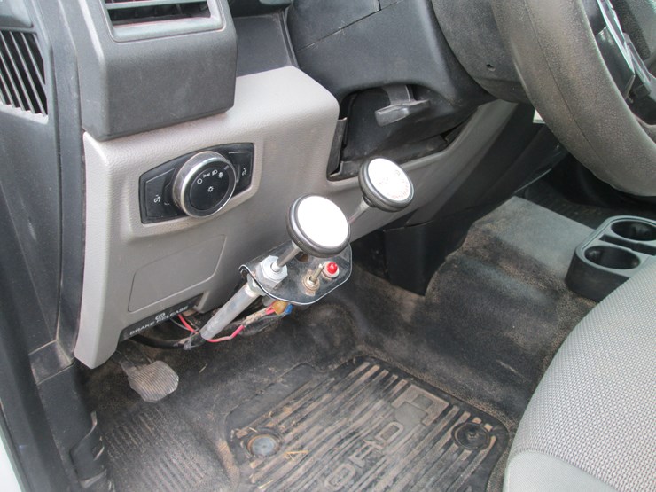 2017-ford-f350-xl-image-29
