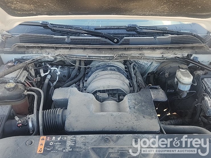 2017-chevrolet-1500-image-34