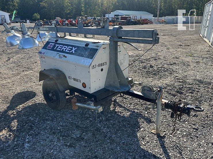 2015-terex-rl4-image-3