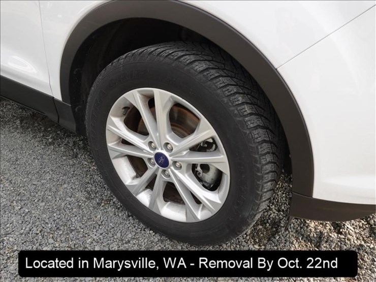 2017-ford-escape-se-image-17