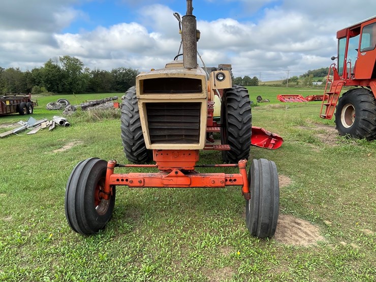 1974-case-ih-1140-image-2