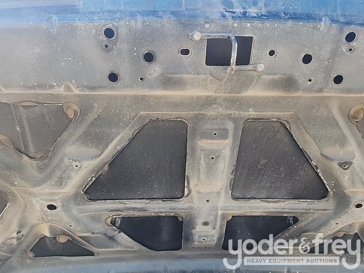 2015-ford-f250-xl-image-16