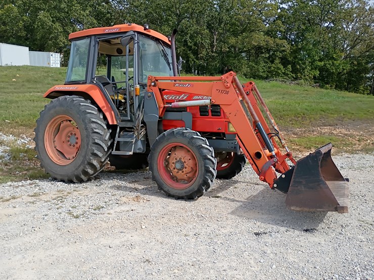 2004-kioti-dk65c-image-12