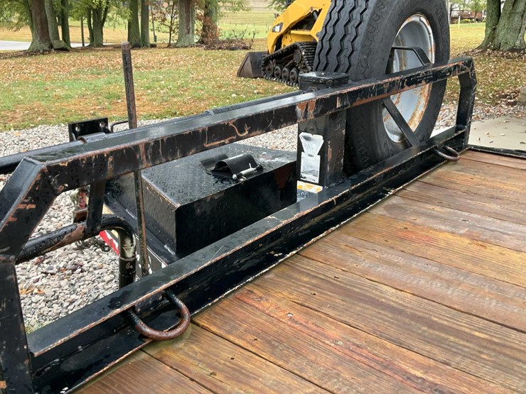 #151-•-2018-cornpro-tilt-deck-trailer-image-33