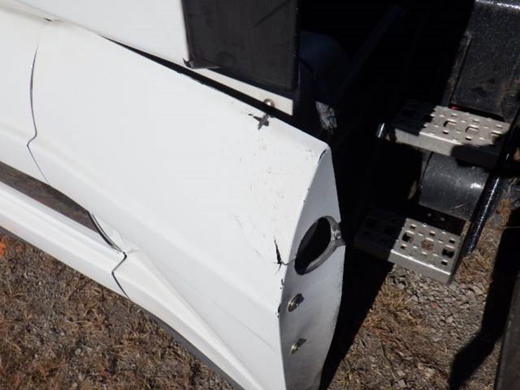 2018-western-star-5700xe-image-8