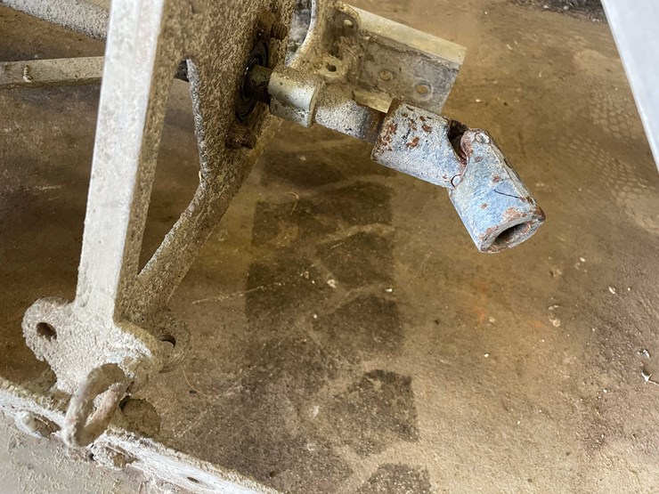 #1962-•-(5)-power-screed-sections-image-5