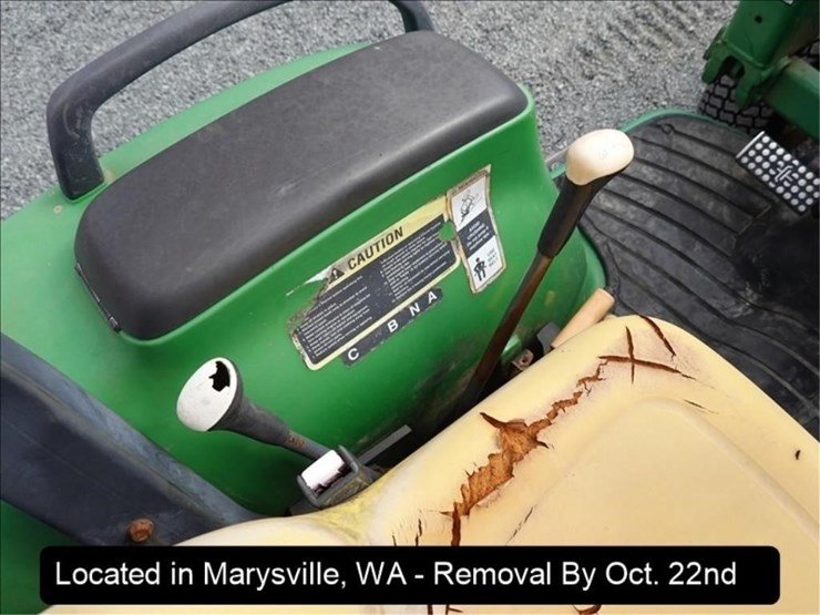 2000-john-deere-4200-image-18