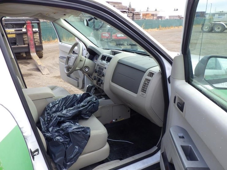 2008-ford-escape-image-6