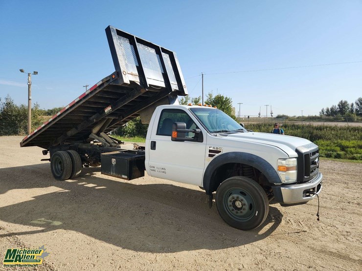 2008-ford-f550-image-23