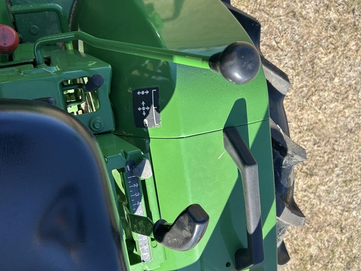 1992-john-deere-670-image-14