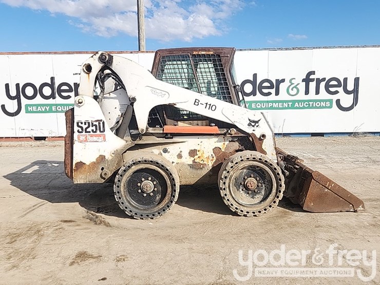 2008-bobcat-s250-image-6