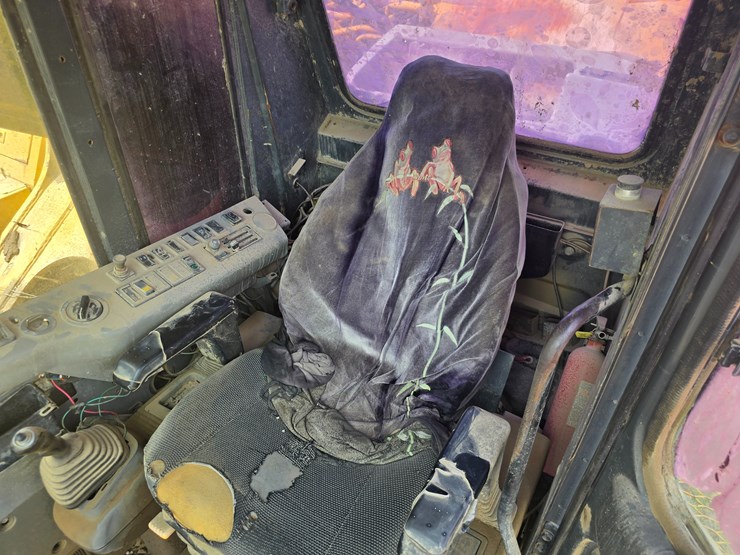 komatsu-pc750-se-image-93
