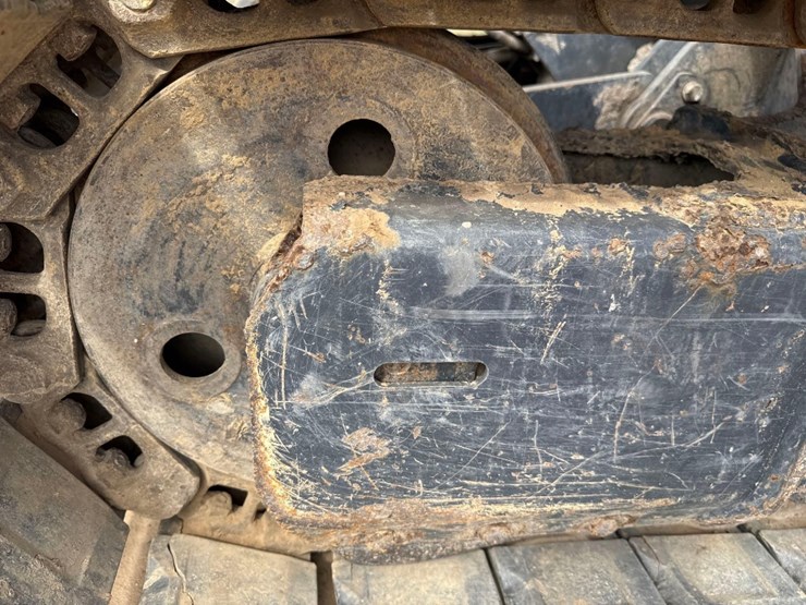 deere-85g-image-12