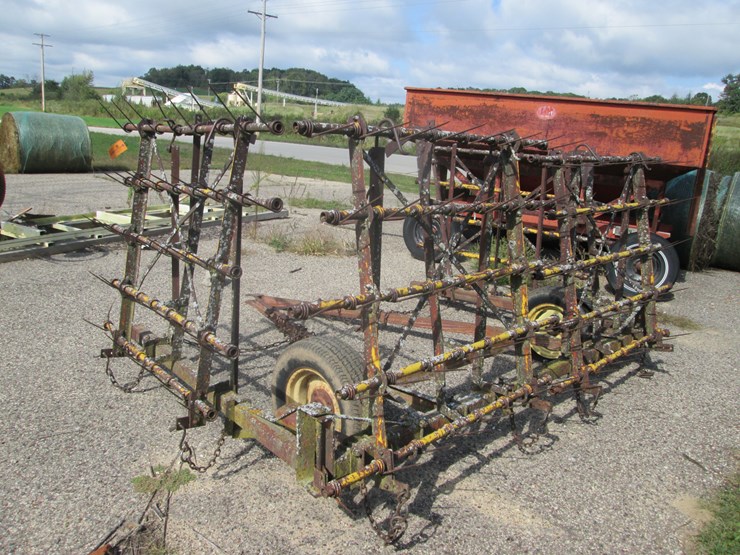 #5031-•-(4)-section-spring-tooth-drag-on-cart-image-4