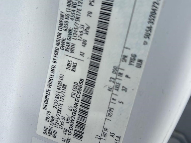 2019-ford-f350-xl-image-41