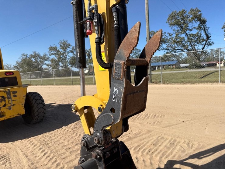 2020-caterpillar-305e2-cr-image-22