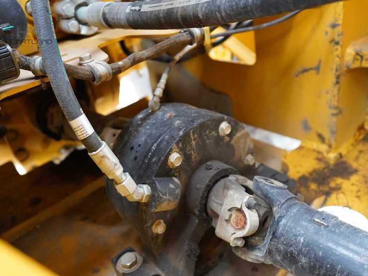 2024-deere-544-image-43
