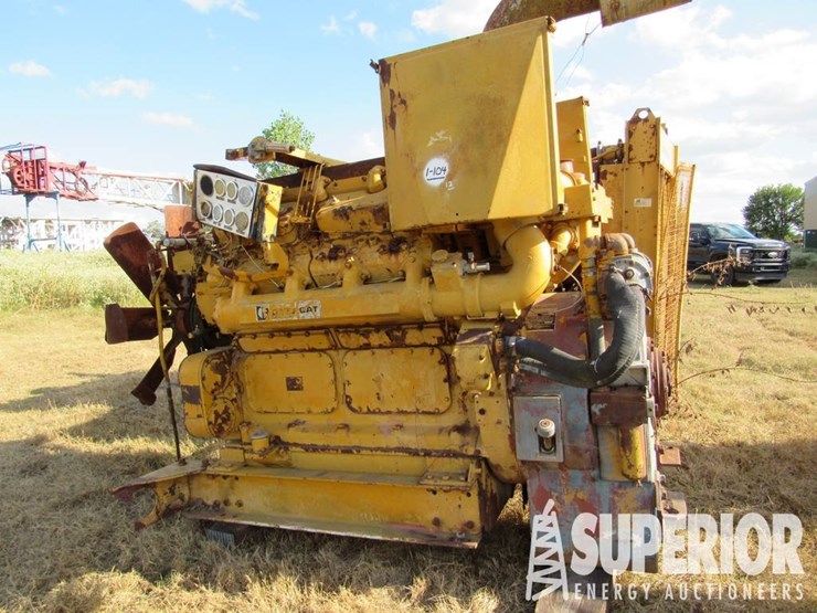 caterpillar-d379-image-1