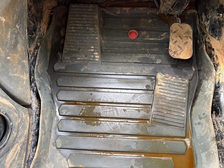 2016-caterpillar-289d-image-32