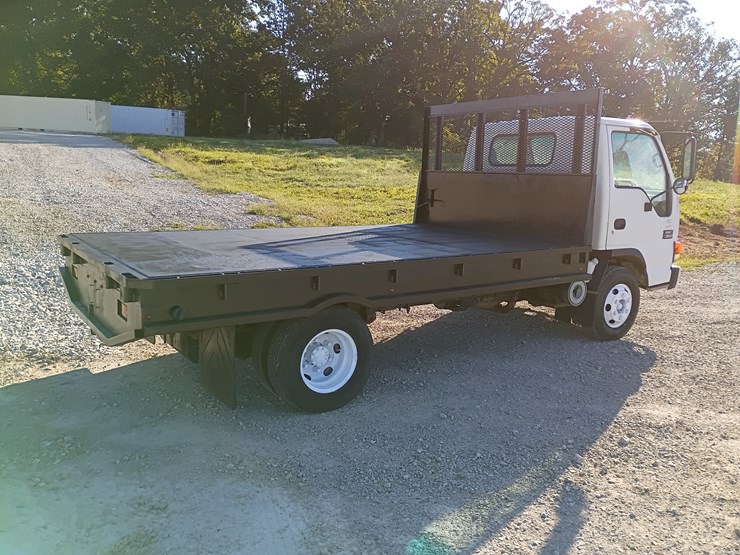2000-gmc-w3500-image-9