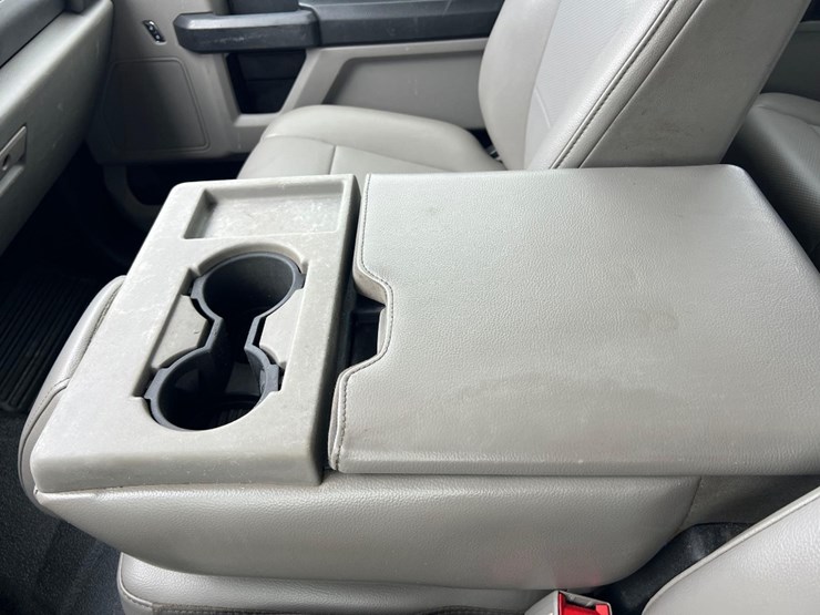 2018-ford-f350-xl-image-47