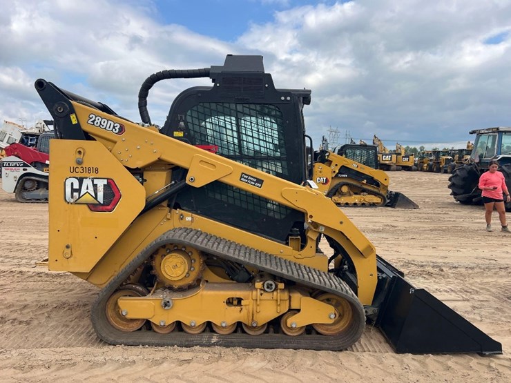 2024-caterpillar-289d3-image-5