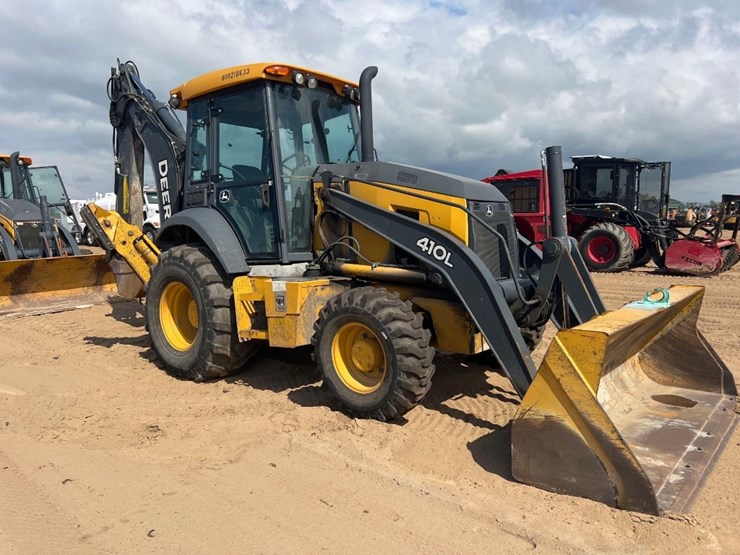 2018-deere-410l-image-6