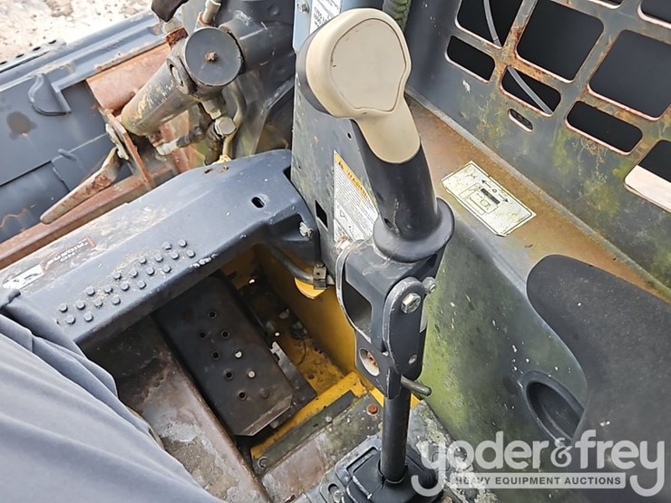 new-holland-l170-image-20