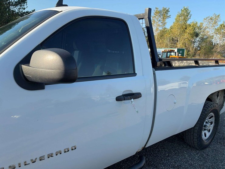 2008-chevrolet-silverado-image-8