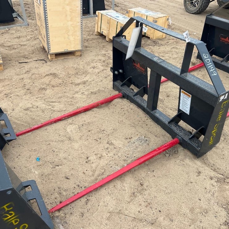 UNUSED LANDHONOR BS-12-2500G BALE SPEAR