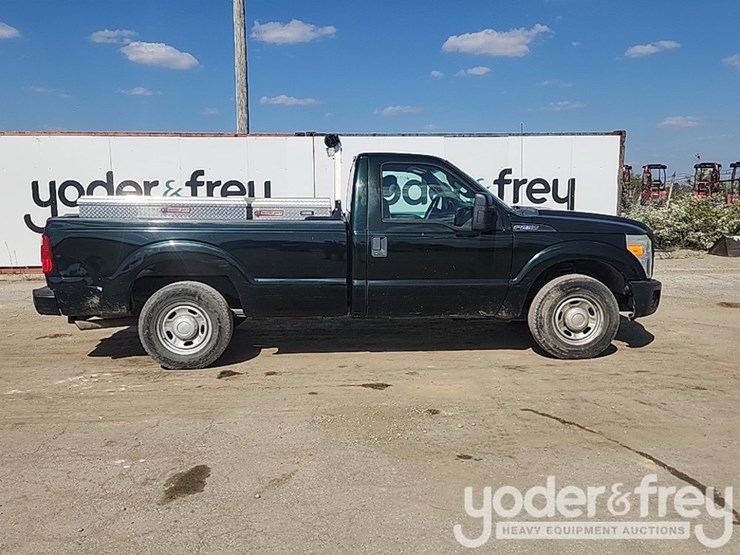 2015-ford-f250-xl-image-6