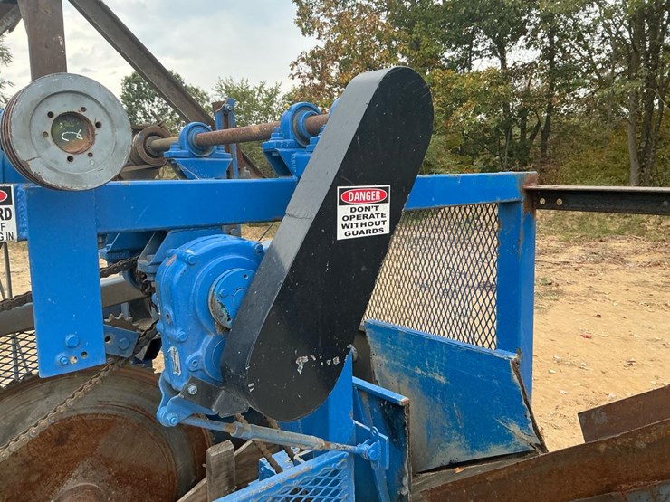 #136-•-2020-hershberger-slab-saw-image-21