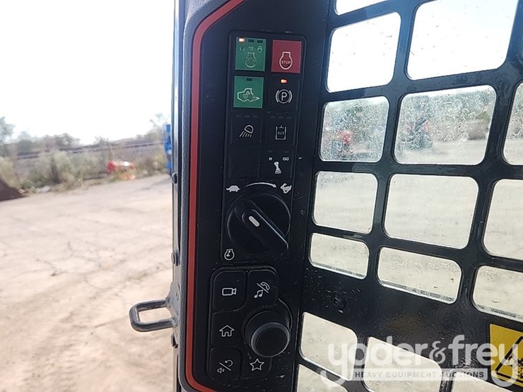 bobcat-s64-image-22