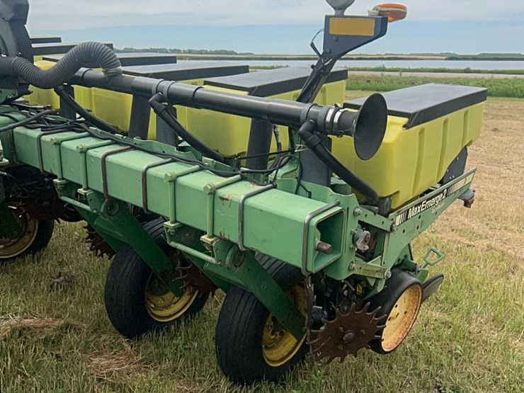 john-deere-7200-image-15