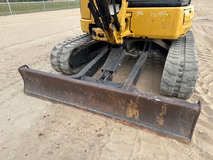 2018-caterpillar-303.5e2-cr-image-21