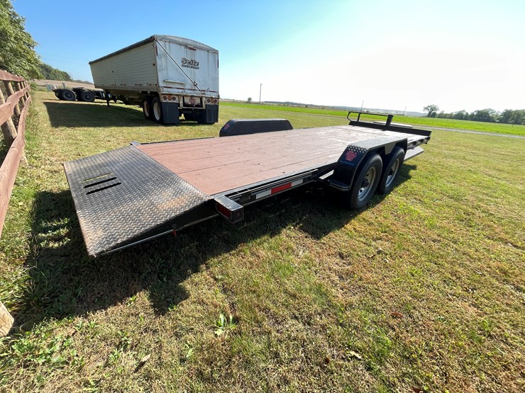 #1668-•-2018-road-warrior-tandem-axle-tilt-trailer-image-5
