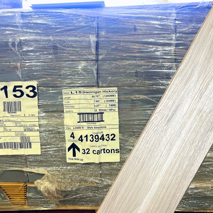 #615 • Approx. 750.40 SQ FT | Style Selections HENNIGAN HICKORY Color Flooring